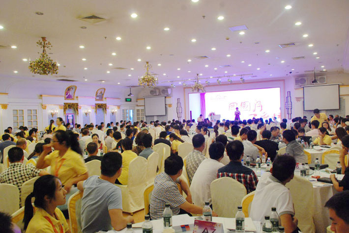 團(tuán)圓月，百度情——2014年百度推廣中秋答謝會活動報(bào)道